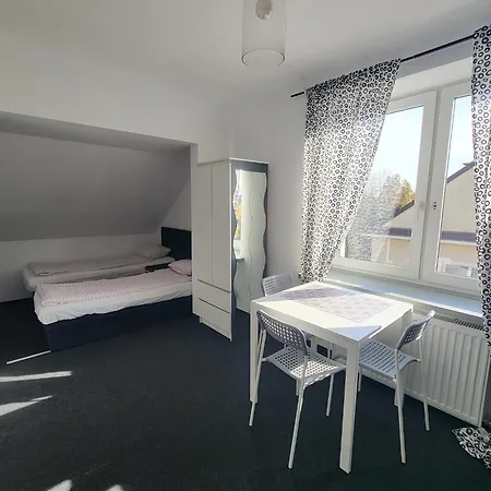 Charmed Homestay - Zaczarowany Quarto em Acomodações Particulares *