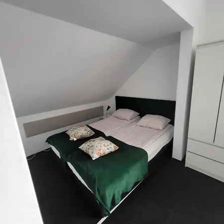 Homestay Charmed Homestay - Zaczarowany Warsaw